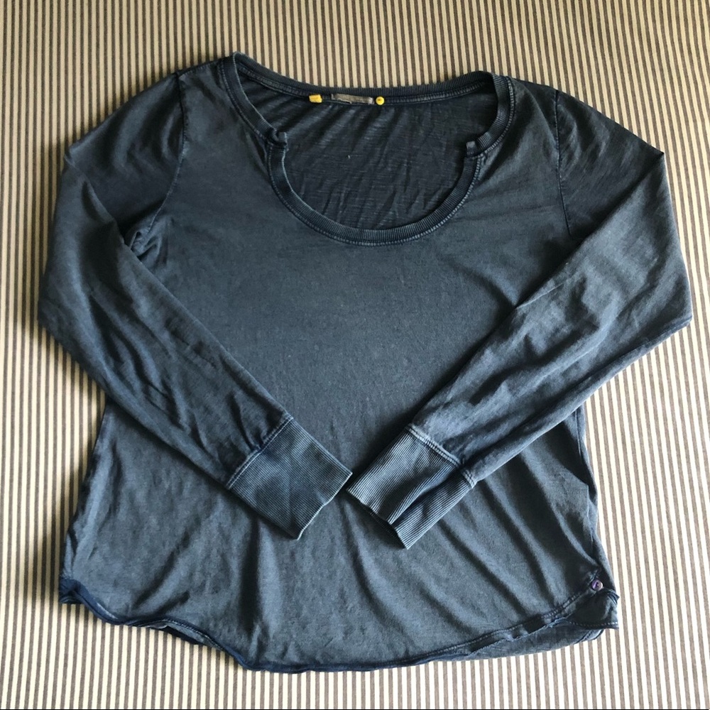 Comfy Pullover Long-Sleeve Tee